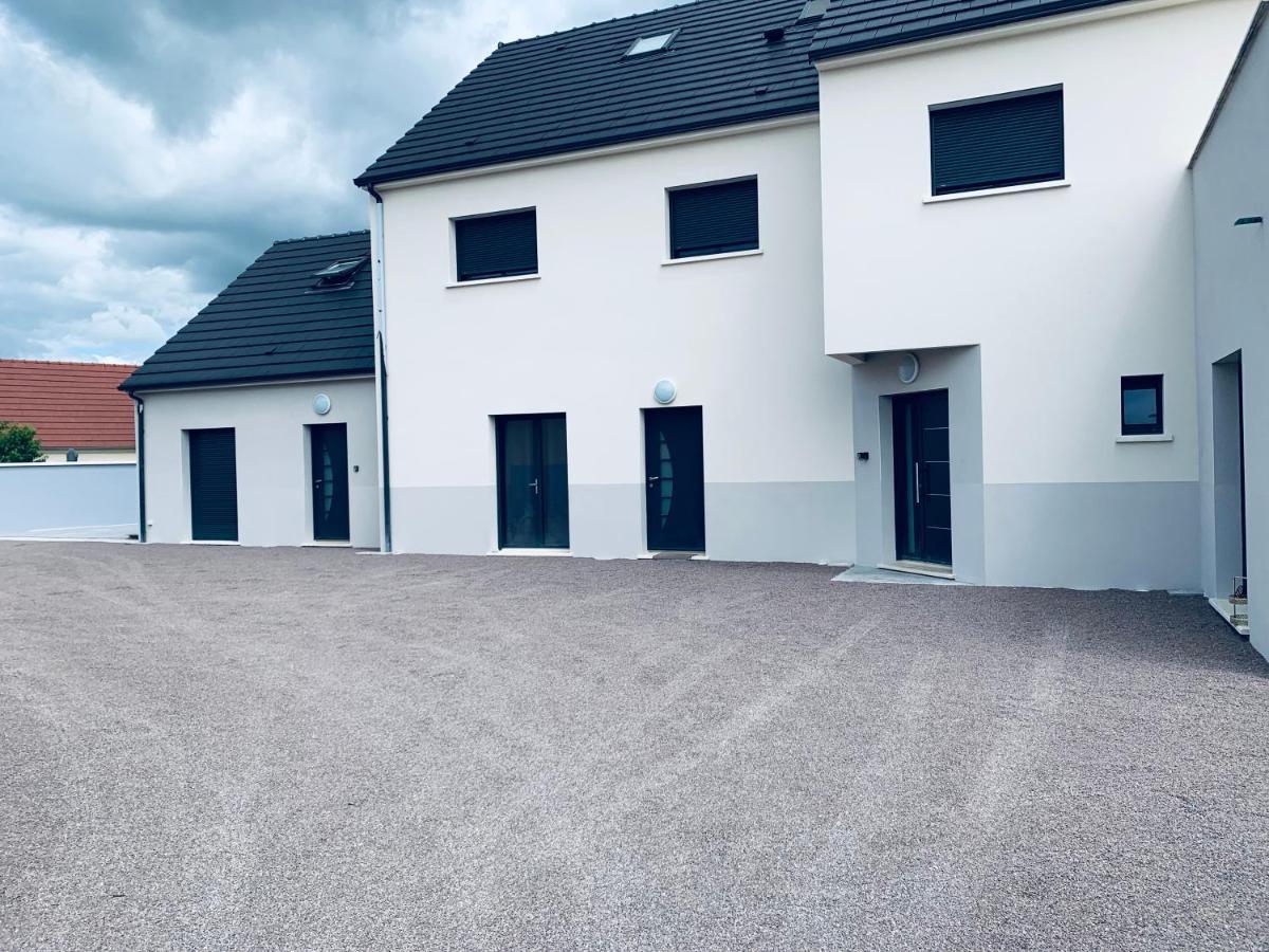 MonéteauBella Vista, Parking Gratuit, 5 Min Auxerreアパートメント エクステリア 写真